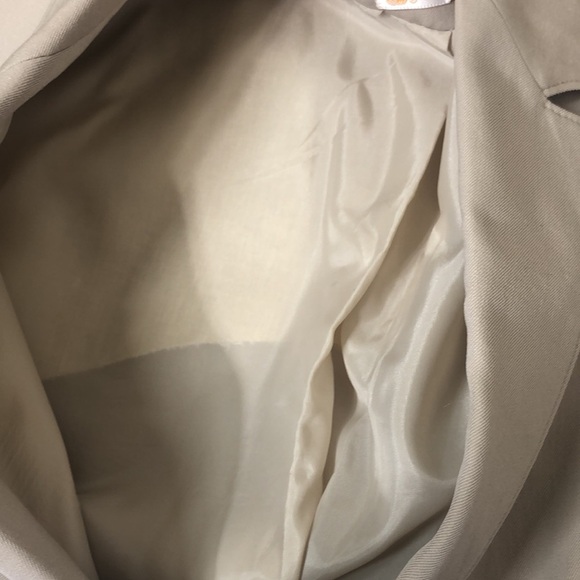 Pendleton blazer tan color - Picture 6 of 9